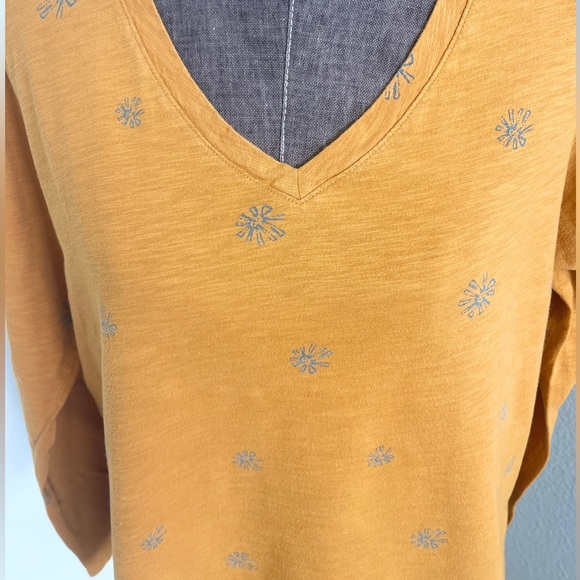 🩶 Sonoma Goods For Life Everyday Long
Sleeve V-Neck Tee L - Picture 2 of 7